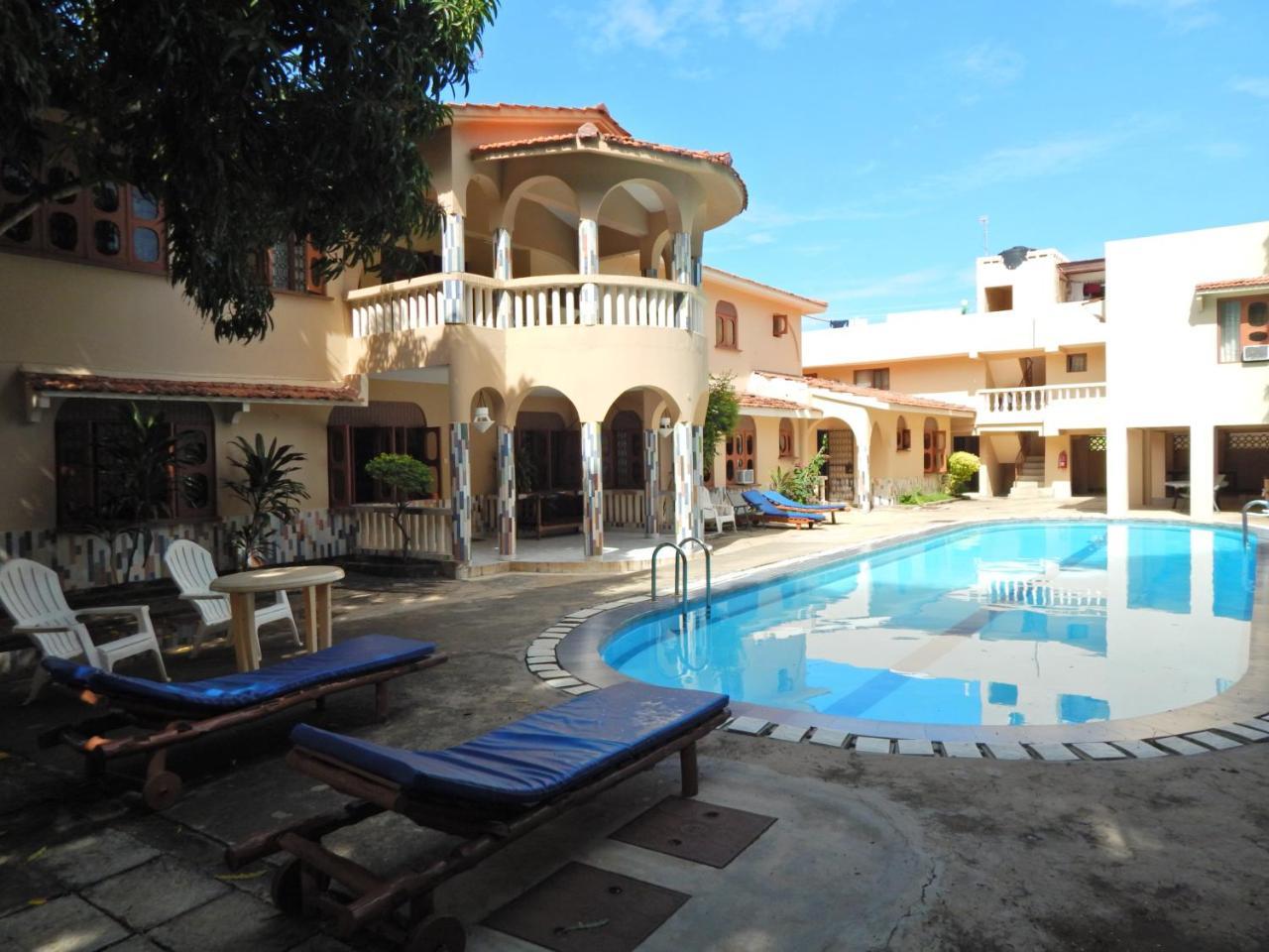 Leinmach House Nyali Hotel Момбаса Екстериор снимка